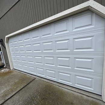 Mister Garage Door team at work